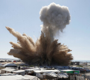 Israeli air strikes kill 25 Palestinians since dawn: Gaza rescuers