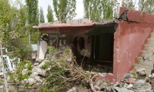 گلگت میں لینڈ سلائیڈنگ سے شاہراہ بلتستان بند، غیرملکی خاتون چل بسی، 4 افراد زخمی