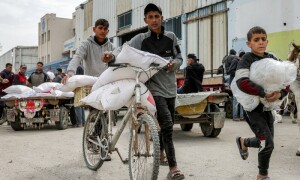 Moving heaven and earth to make bread in Gaza