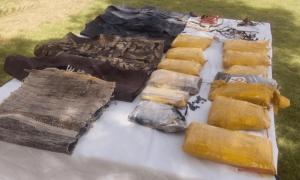 بلوچستان: نوشکی میں دہشتگردی کا منصوبہ ناکام، 4 خودکش جیکٹس برآمد