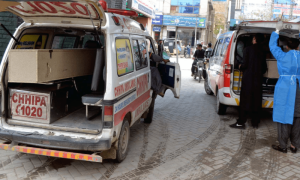 خیبرپختونخوا: لکی مروت میں دہشتگردوں کا ٹریفک پولیس کی وین پرحملہ، 3 اہلکار زخمی