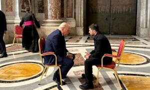 Trump and Ukraine&rsquo;s Zelensky have &lsquo;very productive&rsquo; meeting in Rome, says US official