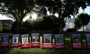 Trump touts immigration crackdown despite concerns about due process