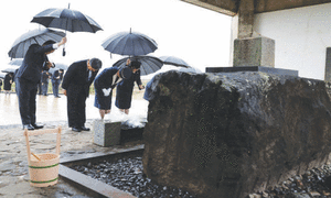 Japan&rsquo;s emperor visits WWII battleground Iwo Jima