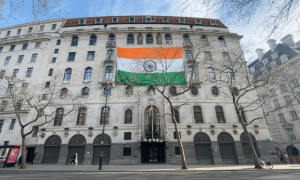 Pro-Pakistan demo outside Indian High Commission in London