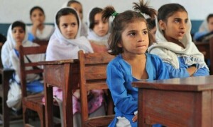 پنجاب میں تمام تعلیمی ادارے کل معمول کے مطابق کھلے رہیں گے، وزیر اطلاعات