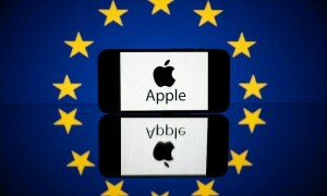 Trump renews trade threats, taking aim at European Union, Apple