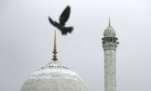 ملتان میں زیر تعمیر مسجد کا مینار گرنے سے مزدور جاں بحق، 2 افراد زخمی