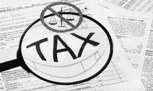 Lowering taxes to boost tax revenue
