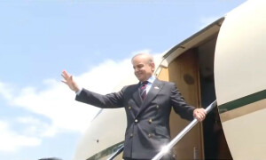 وزیراعظم شہباز شریف دو روزہ دورے پر تاجکستان پہنچ گئے