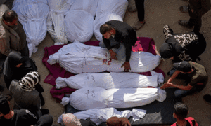 &rsquo;شاید فلسطینیوں کی نسل کشی اس لیے ٹرمپ کی توجہ کی مستحق نہیں کیونکہ وہ سفید فام نہیں&lsquo;