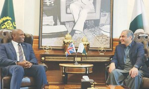 Efforts on with US for &lsquo;enduring&rsquo; ceasefire: UK