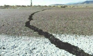 کراچی میں 24 گھنٹوں کے دوران دسویں بار زلزلے کے جھٹکے، شدت 2.4 ریکارڈ