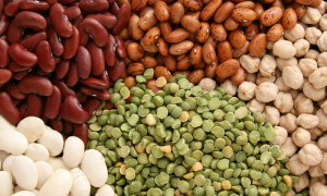 چنے اور لوبیا ذیابیطس اور کولیسٹرول سے بچانے میں مددگار
