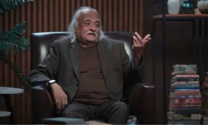 پوتا پوتی سے دوستانہ رشتہ ہے، ’انور‘ کہہ کر مخاطب کرتے ہیں، انور مقصود