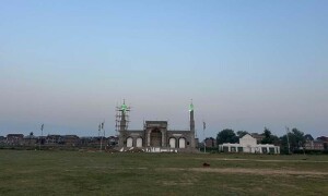 مقبوضہ کشمیر: مسلسل ساتویں سال تاریخی جامع مسجد اور عید گاہ میں نماز عید پر پابندی