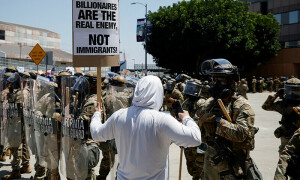 لاس اینجلس میں نیشنل گارڈز کی تعیناتی: گورنر کیلیفورنیا نے صدر ٹرمپ کا فیصلہ غیر قانونی قرار دے دیا