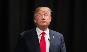 Trump travel ban in effect, barring 12 nations&rsquo; citizens from US