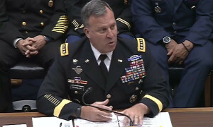 US Centcom chief lauds &lsquo;phenomenal partner&rsquo; Pakistan in counter-terrorism efforts