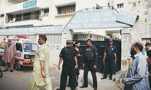 جامعہ کراچی کی ٹیچرز سوسائٹی کے قریب نوجوان کی لاش برآمد
