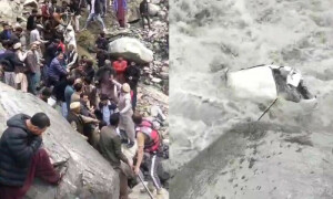 گلگت بلتستان کے ضلع نگر میں کار نالے میں گرنے سے 3 افراد جاں بحق، 3 لاپتہ