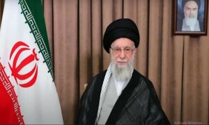 ایران کبھی سرنڈر نہیں کرے گا، امریکی فوجی کارروائی کے سنگین اور ناقابل تلافی نتائج ہونگے، خامنہ ای