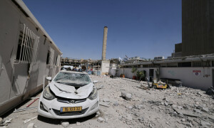 5 people &lsquo;lightly injured&rsquo; in Beersheba: Israeli rescue