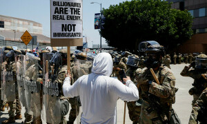 Court lets Trump keep control of California&rsquo;s National Guard