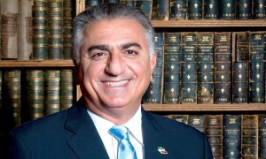 شاہ ایران کے جلاوطن بیٹے رضا شاہ پہلوی ایک بار پھر حکومت ہتھیانے کیلئے سرگرم