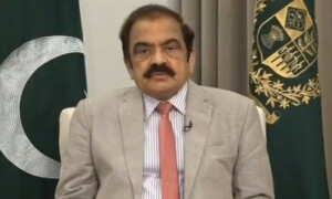 فیکٹ چیک: رانا ثنا اللہ نے کہا تھا پاکستان کو ابراہم اکارڈ پر مسلم دنیا کے موقف کو اپنانا چاہیے
