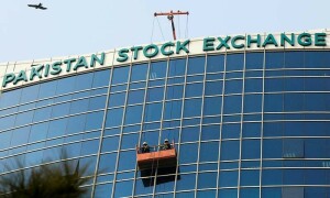 PSX hits all-time high amid volatile session