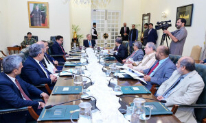 وزیراعظم کی پی این ایس سی کو عالمی معیار کی شپنگ کمپنی میں بدلنے کیلئے جامع منصوبہ تیار کرنے کی ہدایت