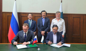 پاکستان اور روس کے درمیان اسٹیل ملز کی بحالی کیلئے پروٹوکول پر دستخط