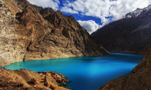 محکمہ تحفظ ماحولیات کی ہنزہ کی 3 جھیلوں پر ہوٹلز کی تعمیر و توسیع پر 5 سالہ پابندی کی سفارش