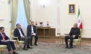 صہیونی حکومت مسلم ممالک میں تقسیم اور کمزوری پیدا کرنے کی کوشش کر رہی ہے، ایرانی صدر