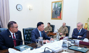 وزیراعظم سے انڈونیشی وزیردفاع کی ملاقات، کثیر جہتی دو طرفہ تعاون کو فروغ دینے کی خواہش کا اظہار