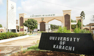 Guard who slapped KU professor suspended: Karachi University Teachers’ Society