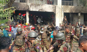 ڈھاکا: بنگلہ دیشی فضائیہ کا تربیتی طیارہ کالج پر گر کر تباہ،19 افراد جاں بحق، 50 زخمی