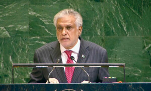 پاکستان موسمیاتی تبدیلی کے خلاف اقدامات میں اضافہ کررہا ہے، نائب وزیراعظم