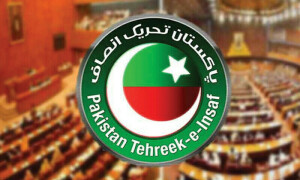 خیبر پختونخوا سے منتخب 5 آزاد سینیٹرز پی ٹی آئی میں شامل