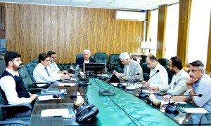 حکومت تمام شوگر ملز کے اسٹاکس کی کڑی نگرانی کرے گی، وفاقی وزیر