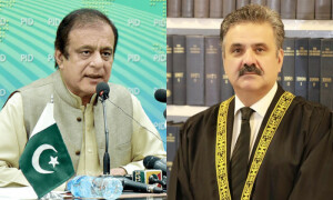 شبلی فراز کا چیف جسٹس کو خط، 9 مئی کے مقدمات میں عدالتی کارروائیوں پر تحفظات کا اظہار