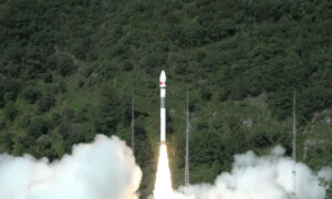 پاکستان نے دوسرا ریموٹ سینسنگ سیٹلائیٹ خلا میں لانچ کردیا