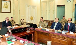 حکومت دہشتگرد تنظیموں کے مکمل خاتمے کیلئے جامع اور مؤثر حکمت عملی پر عمل پیرا ہے، وزیراعظم