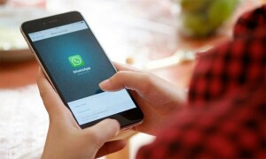 واٹس ایپ پر فیس بک اور انسٹاگرام کے فیچر کی آزمائش