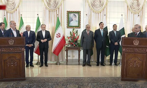 پاکستان پرامن مقاصد کیلئے ایران کےجوہری پروگرام کی حمایت کرتاہے، وزیراعظم