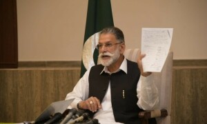 Ex-AJK PM Abdul Qayyum Niazi arrested in Bhimber area under MPO