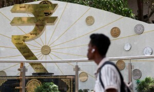 Indian rupee slips as Trump threatens New Delhi with even higher tariff