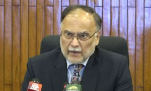 Planning minister stresses Pakistan’s interest in utilising China’s tech progress for EVs