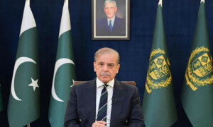 وزیراعظم کا نئے مالی سال کے پہلے مہینے میں برآمدات 2.7 ارب ڈالرز تک پہنچنے پر اظہار اطمینان